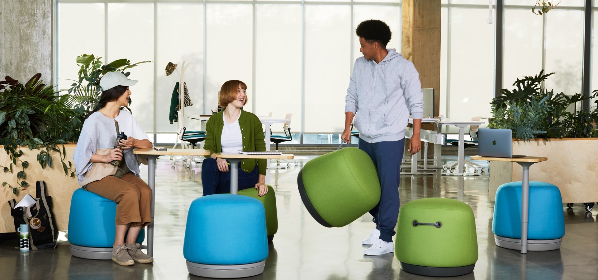 OfficeMasterChairs.com by eStores 